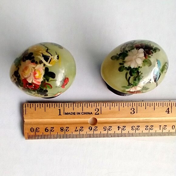 Vintage Chinese Jade Green Egg Trio Hand Painted Stones w/Stands - Picture 6 of 15